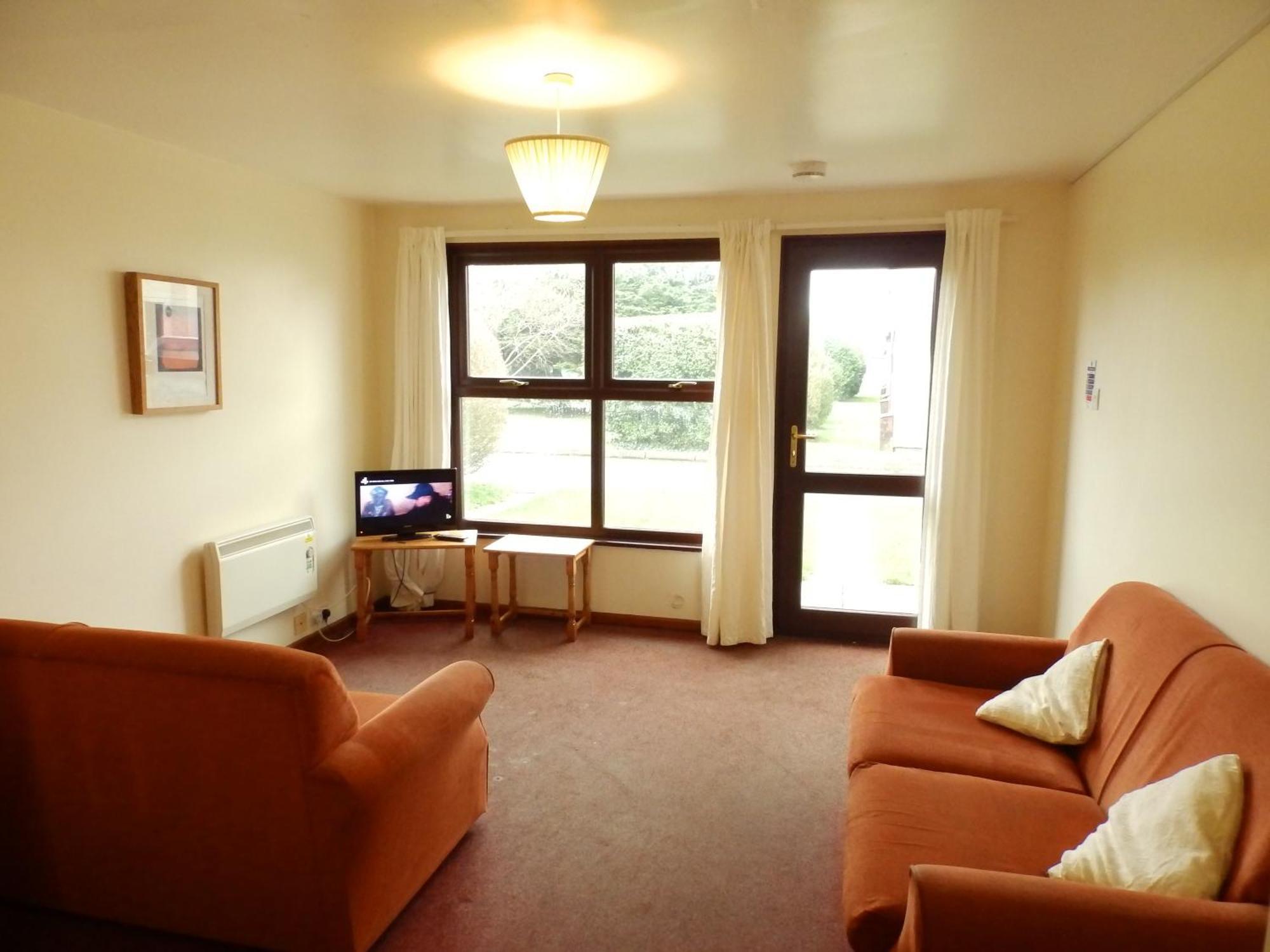Perran View Holiday Park 圣阿格尼丝 外观 照片